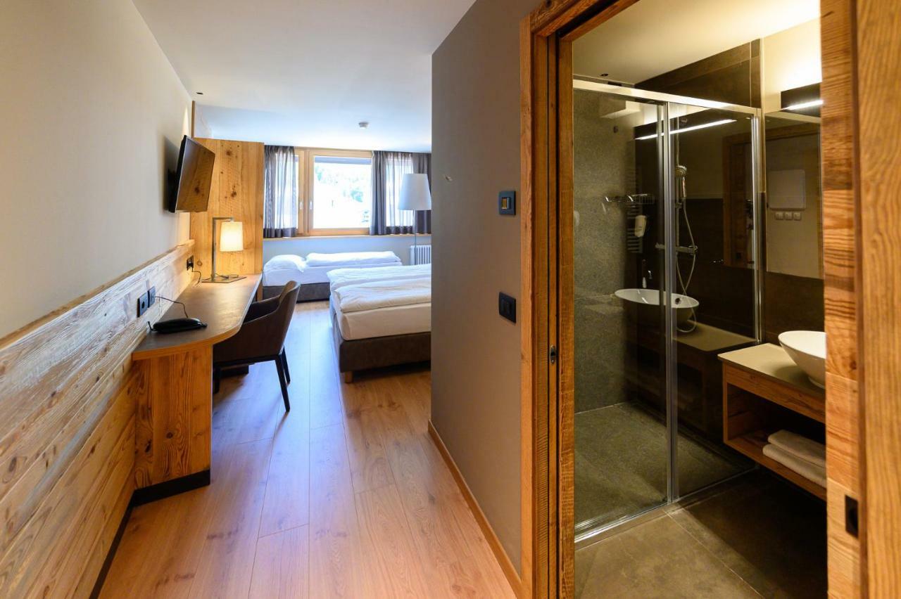 Hotel Crozzon Madonna Extérieur photo